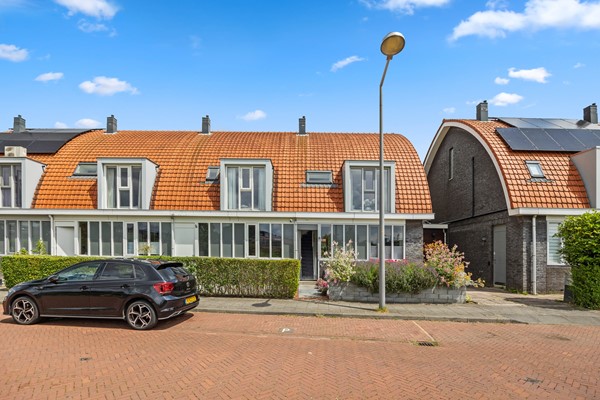 Medium property photo - Van der Stoklaan 49, 2493 BX The Hague